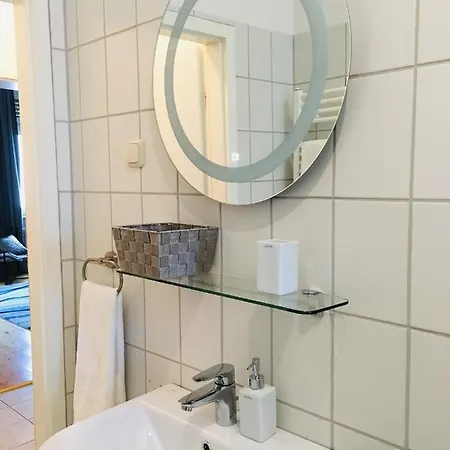 Aparthotel Business *